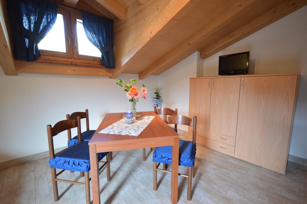 Casa Fiorella Λιβίνιο Δωμάτιο φωτογραφία